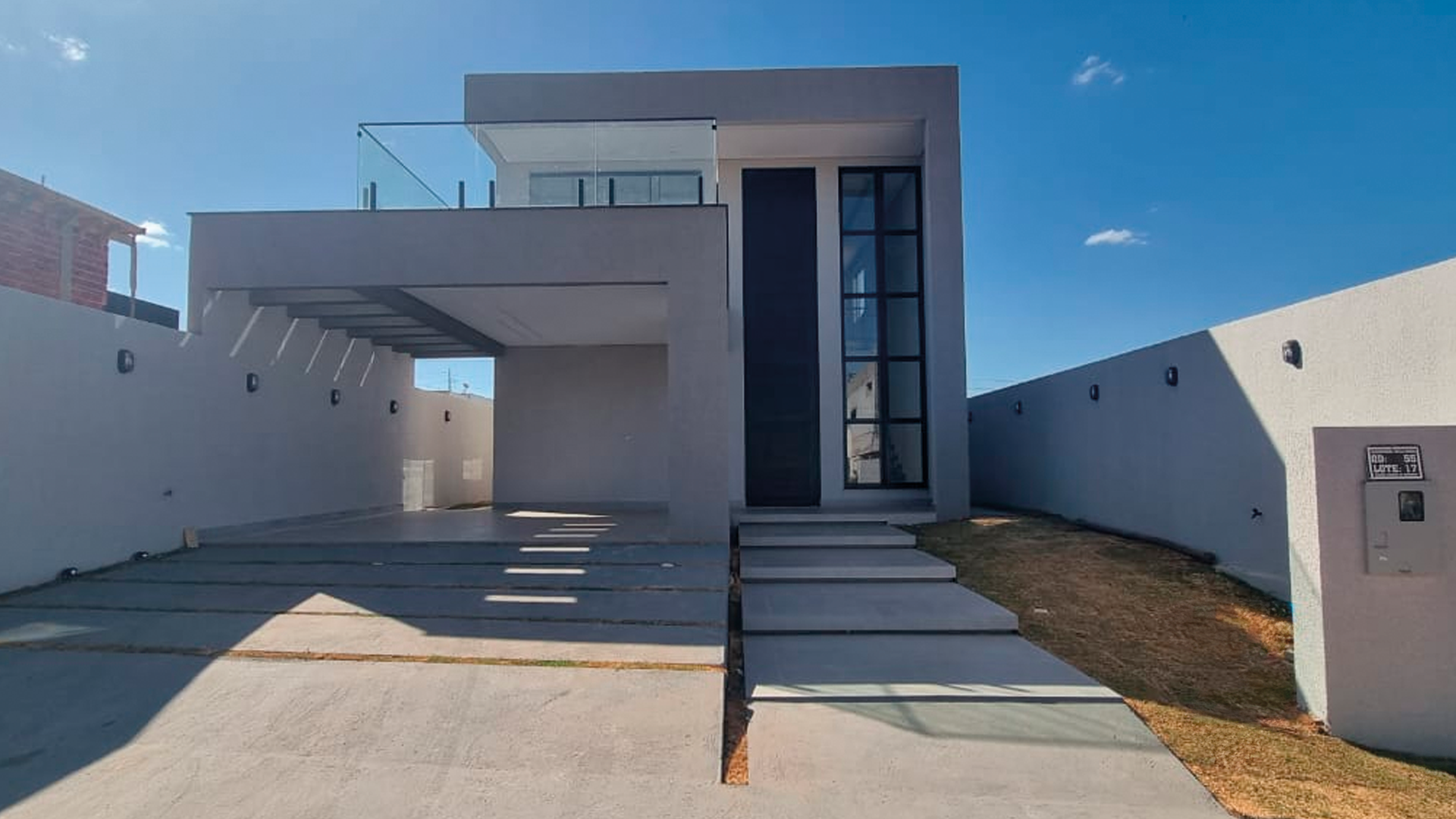 Residência Villa Suíça — Fachada